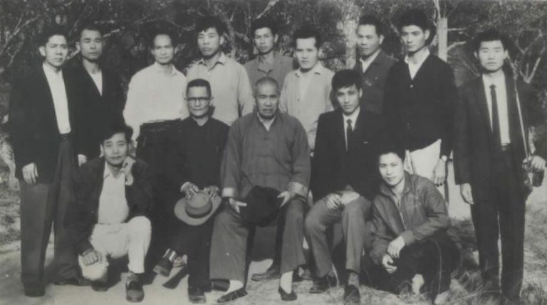1961年 宗師巡視嘉義縣梅山館